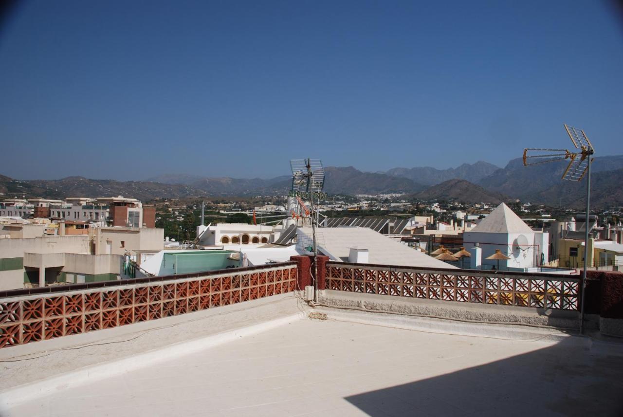 Mini Penthouse Close To Beach With Nice Seaviews Nerja Zewnętrze zdjęcie